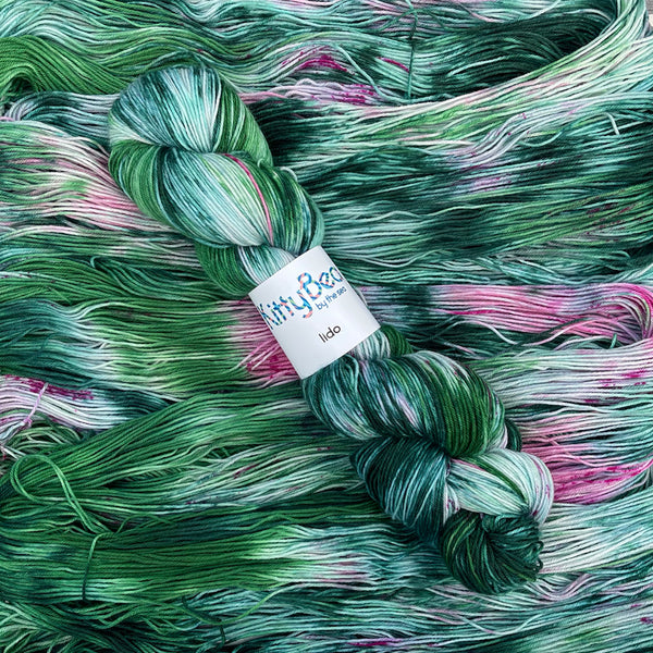 Lido: Superwash Merino Wool/Nylon Yarn | Hand-Dyed Skeins | KittyBea by the Sea