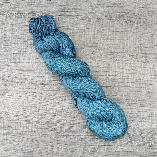 SALE Caspersen: Organic Cotton Linen Yarn | Hand-Dyed Skeins | KittyBea by the Sea