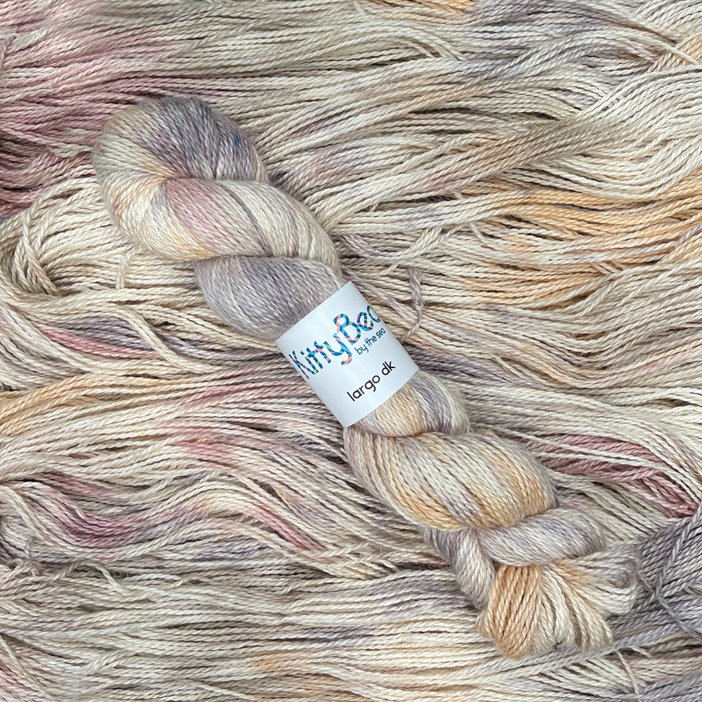 Siesta DK: Superwash Merino Wool Cashmere Nylon Yarn