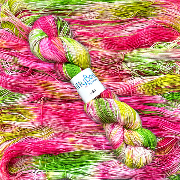 Lido: Superwash Merino Wool/Nylon Yarn | Hand-Dyed Skeins | KittyBea by the Sea