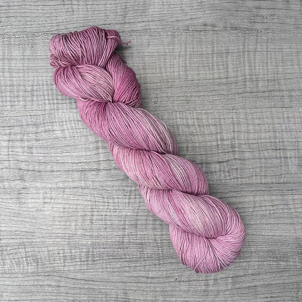 Caspersen: Organic Cotton Linen Yarn | Hand-Dyed Skeins | KittyBea by the Sea