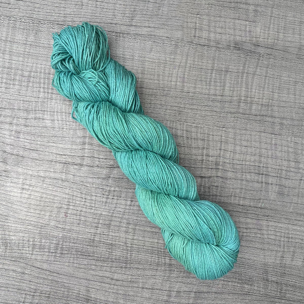 Caspersen: Organic Cotton Linen Yarn | Hand-Dyed Skeins | KittyBea by the Sea